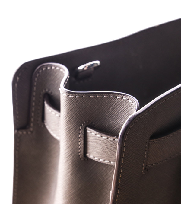 giardini leather paint
